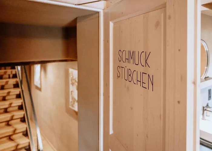 Schmuckers Ferienstube * Michelstadt