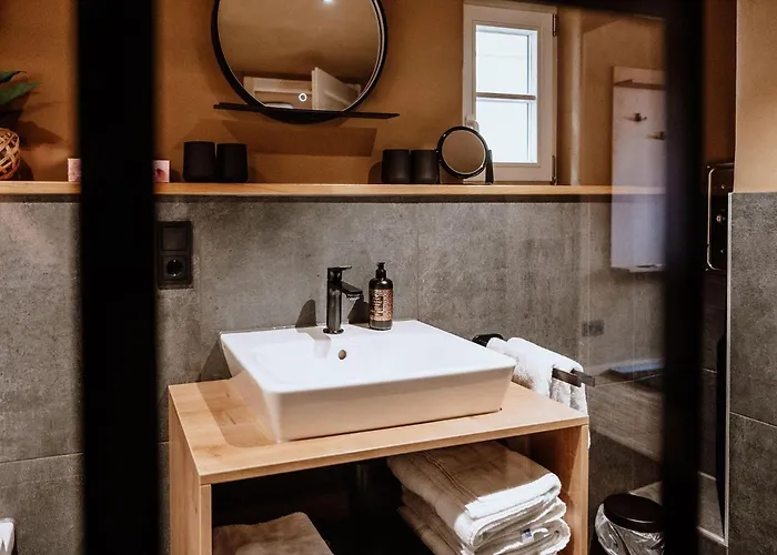 Schmuckers Ferienstube * Michelstadt